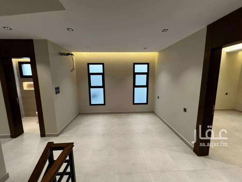 6 bedroom villa in Al Umrah Al Jadidah 7