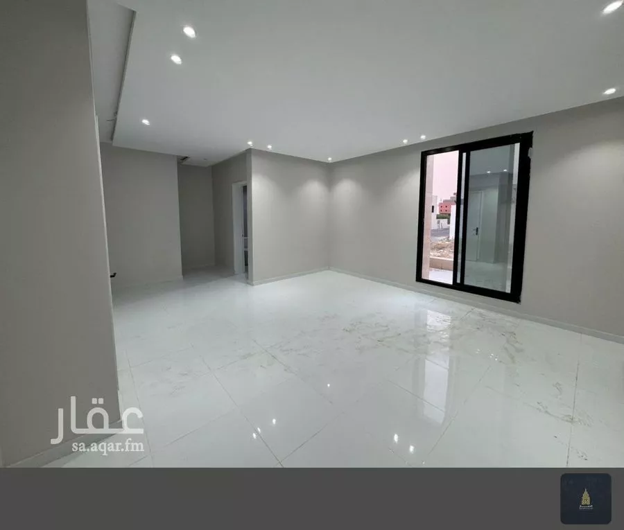 6 bedroom villa in King Fahd 6