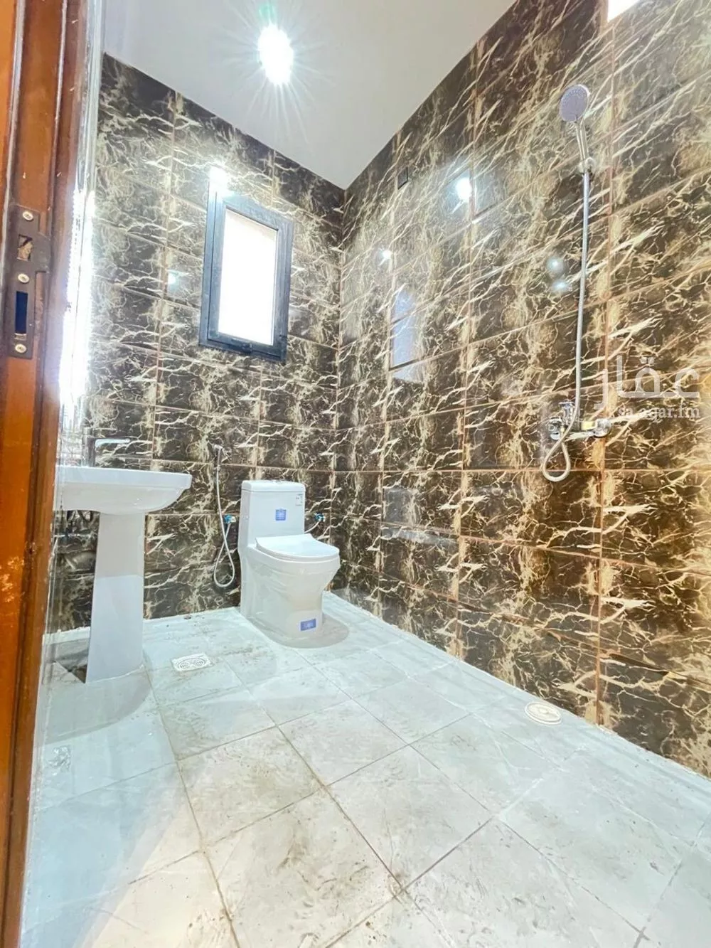 6 bedroom villa in Al Kakiyyah 4