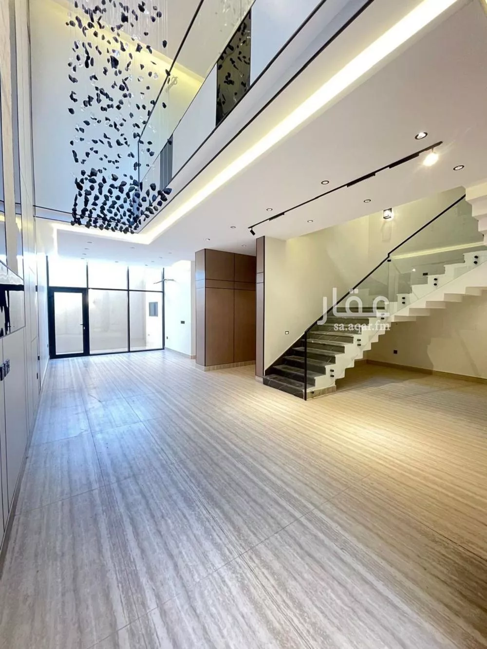 8 bedroom villa in Al Ukayshiyyah 22