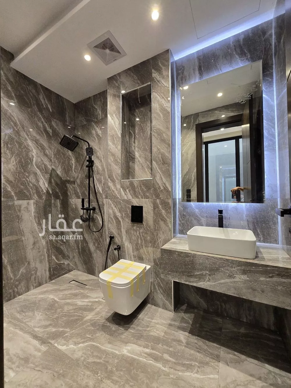 9 bedroom villa in Al Ukayshiyyah 16