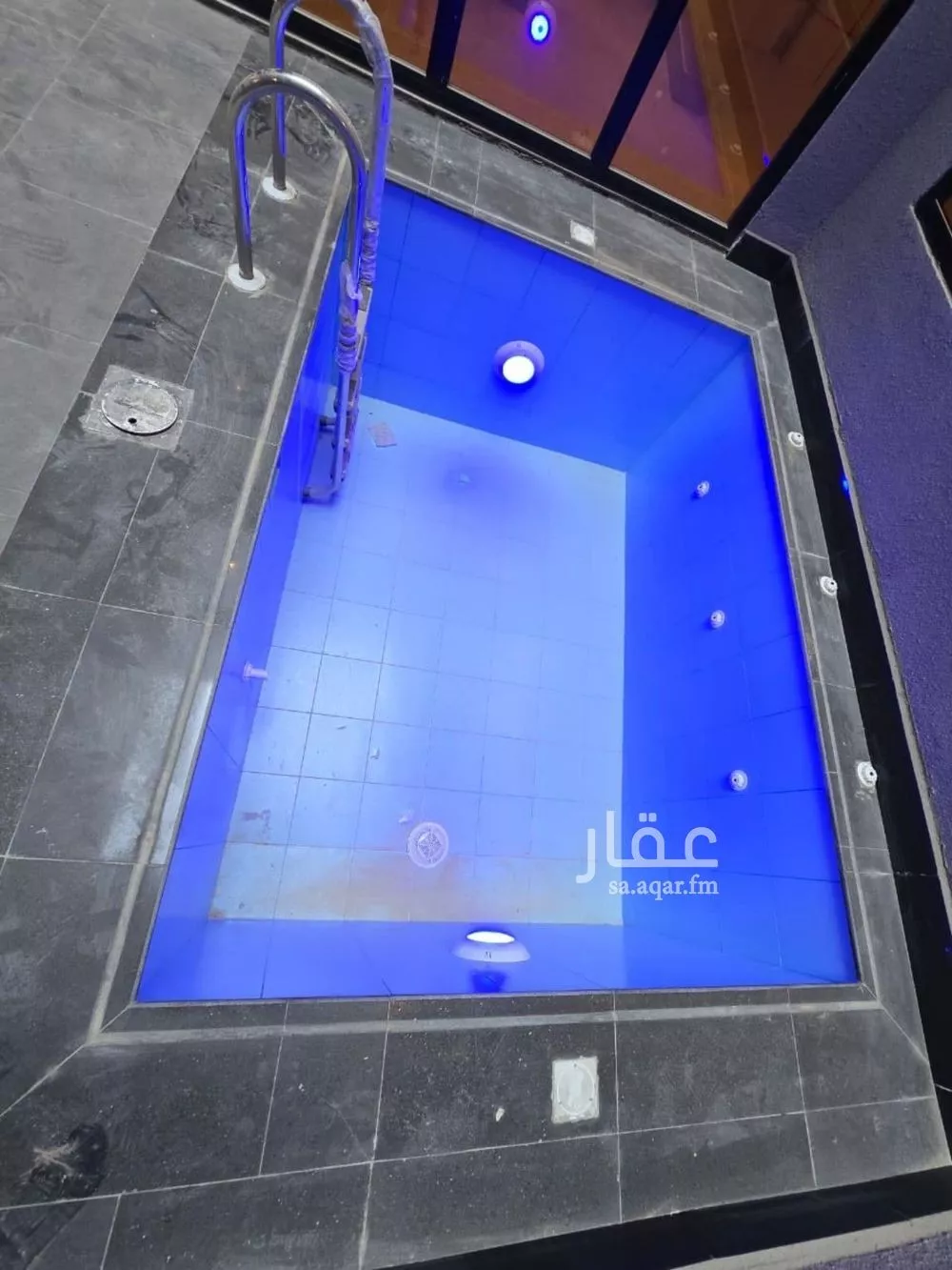 9 bedroom villa in Al Ukayshiyyah 3