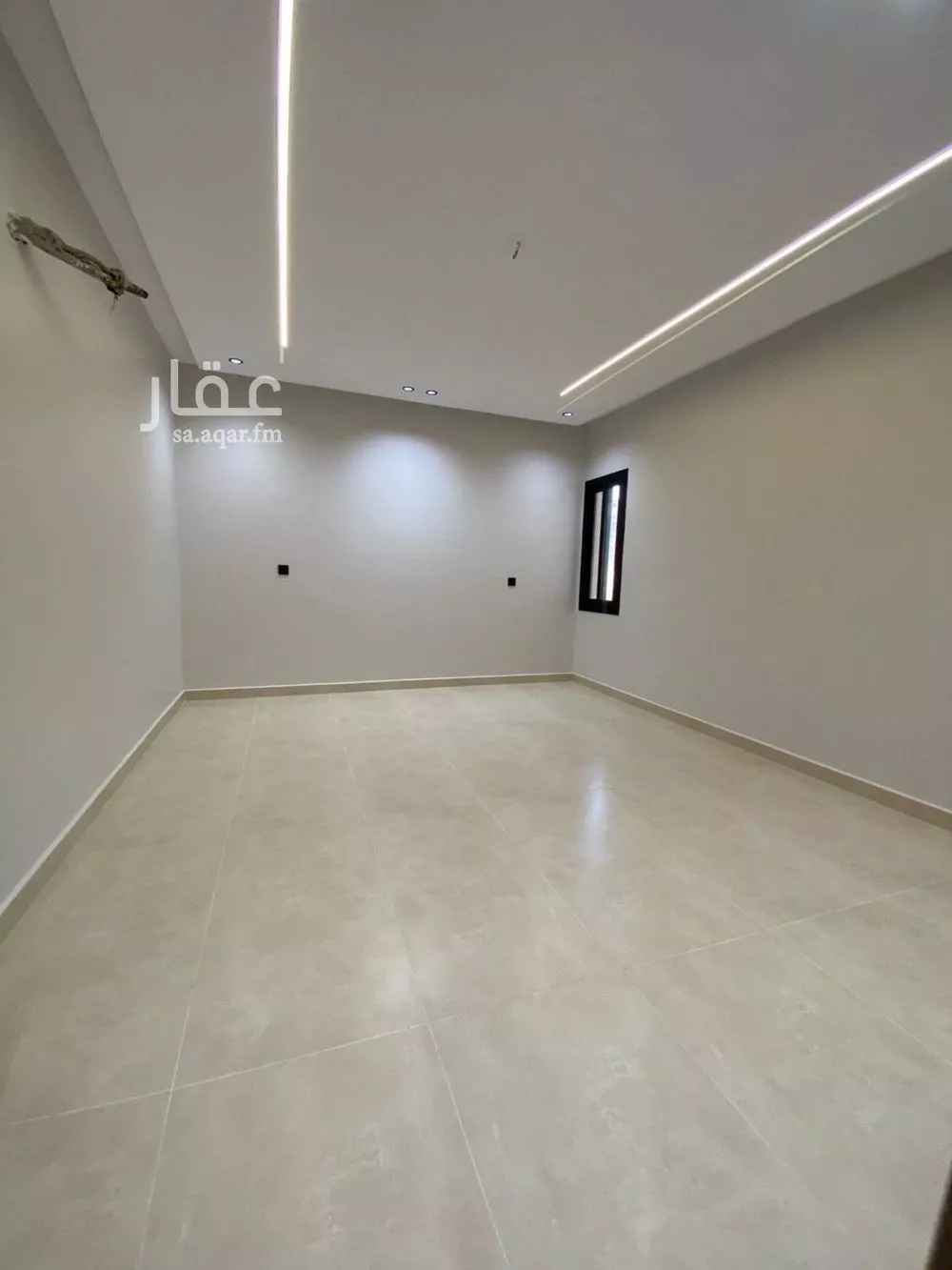 8 bedroom villa in King Fahd 15