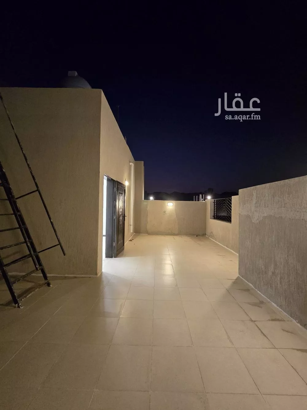8 bedroom villa in King Fahd 8