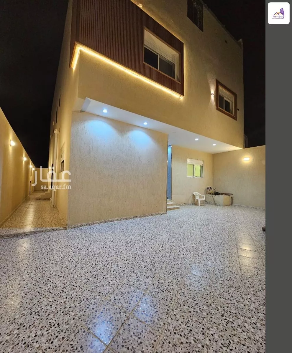 8 bedroom villa in Al Nawariyyah 14