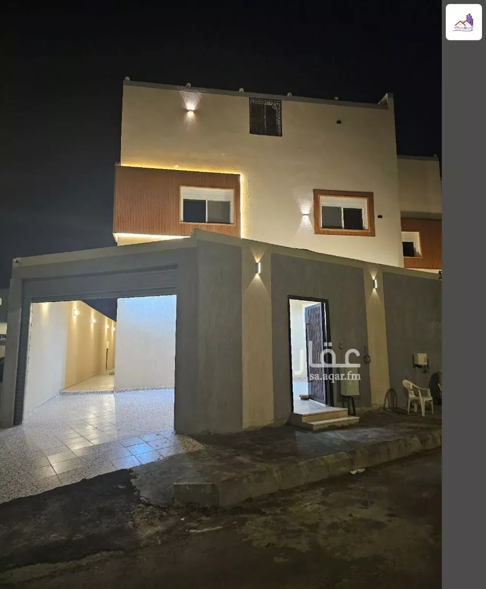 8 bedroom villa in Al Nawariyyah 3