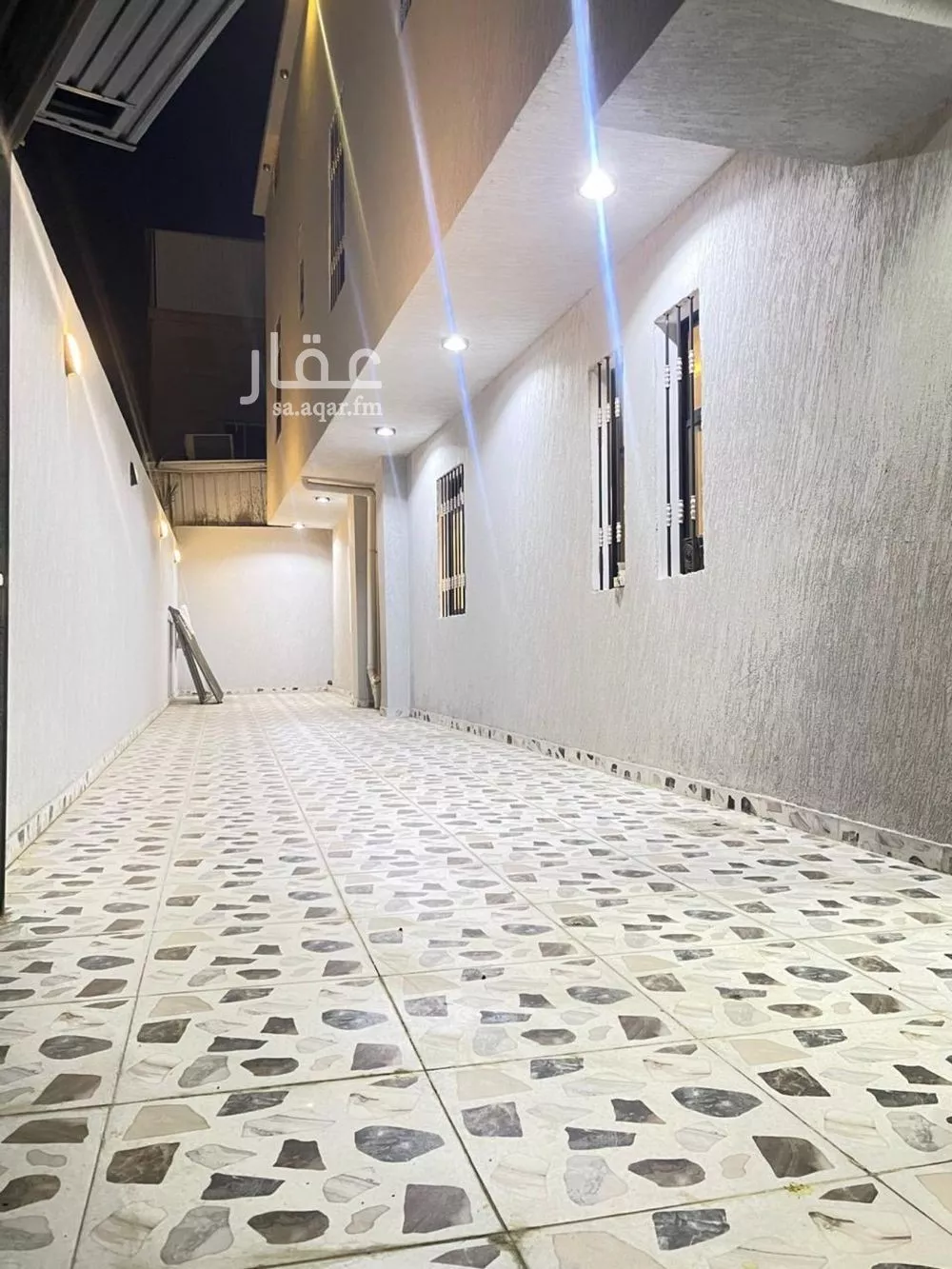 6 bedroom villa in Al Umrah Al Jadidah 6