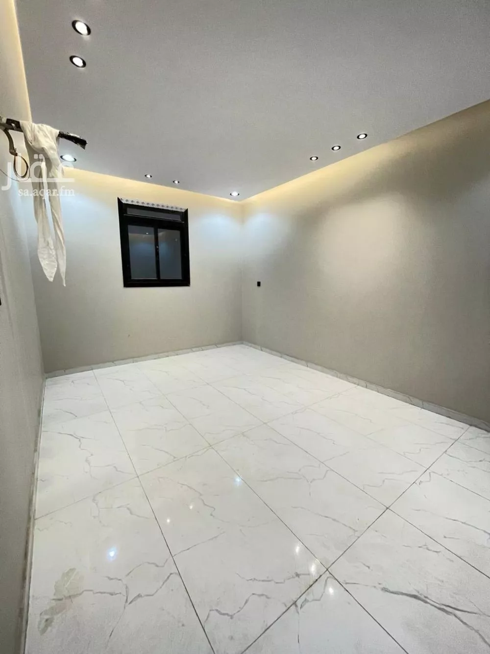 6 bedroom villa in Al Umrah Al Jadidah 7
