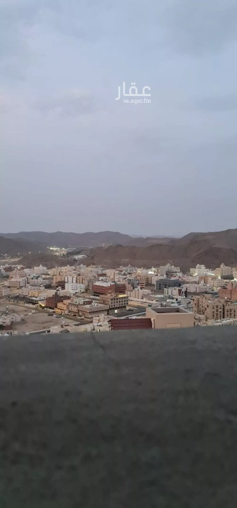فيلا 10 غرف في الحمراء و ام الجود 3