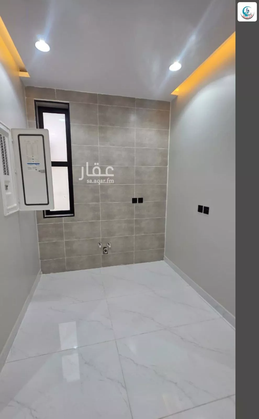 8 bedroom villa in King Fahd 16