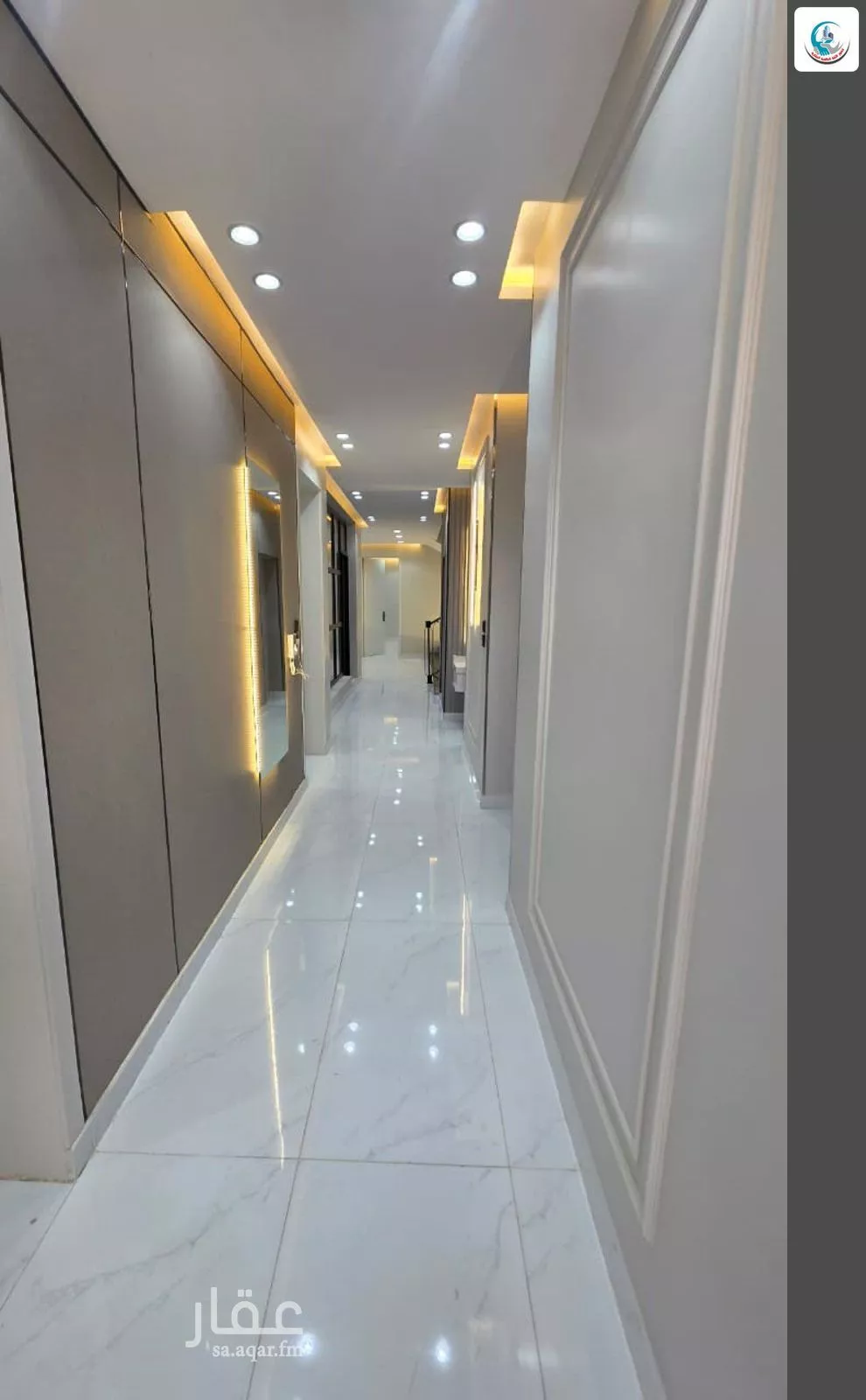 8 bedroom villa in King Fahd 23