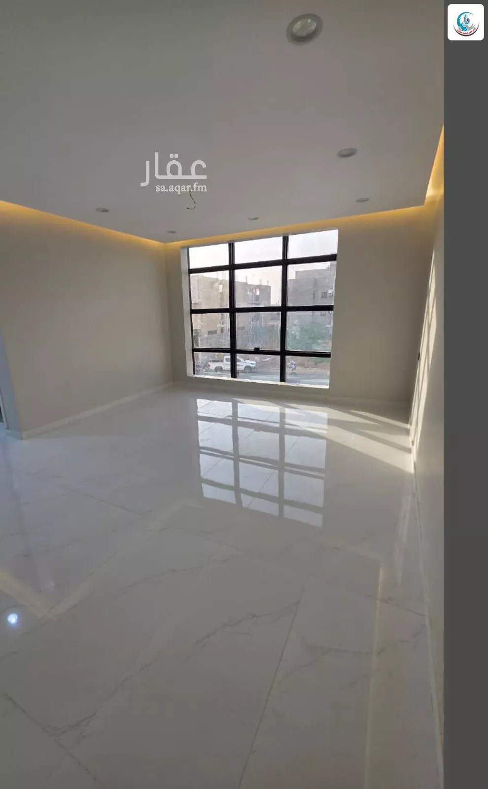 8 bedroom villa in King Fahd 25