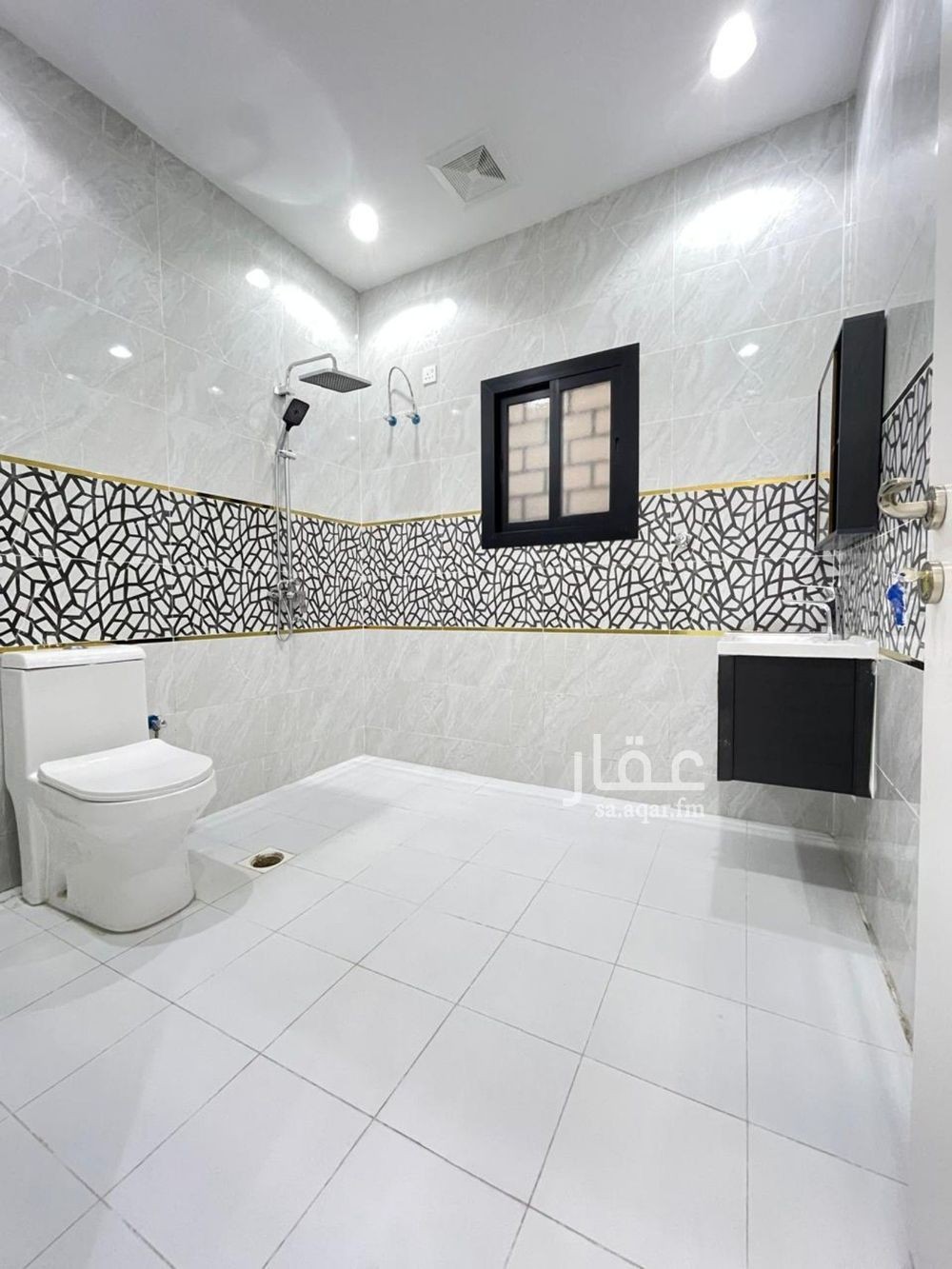 6 bedroom villa in Al Hijra, Makkah 9