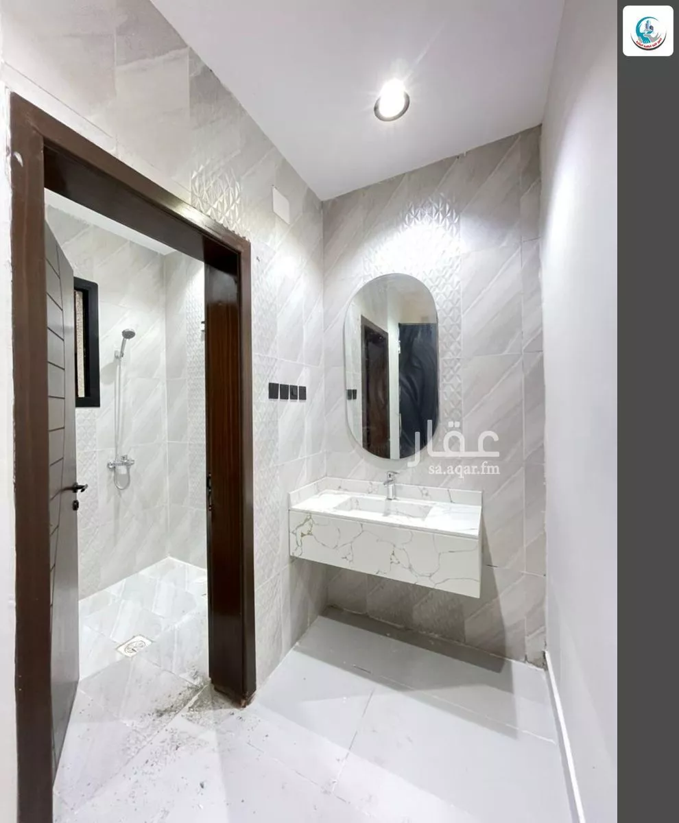 7 bedroom villa in Al Ukayshiyyah 3