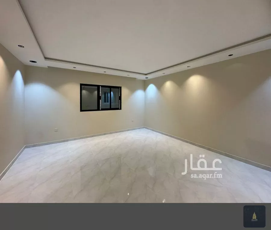 فيلا 7 غرف في الملك فهد 5