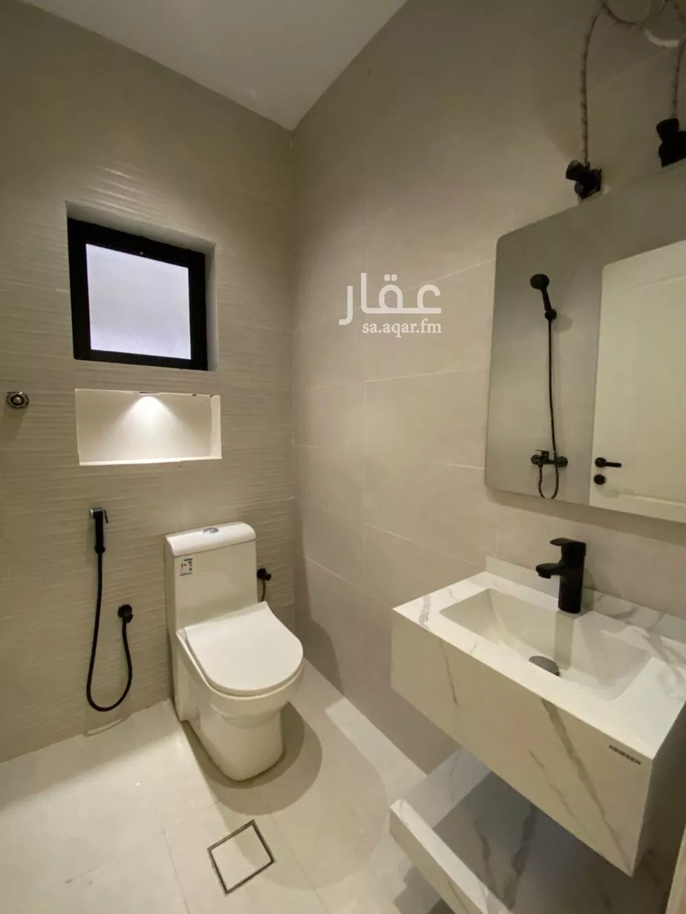 9 bedroom apartment in Al Rashidiyyah 11