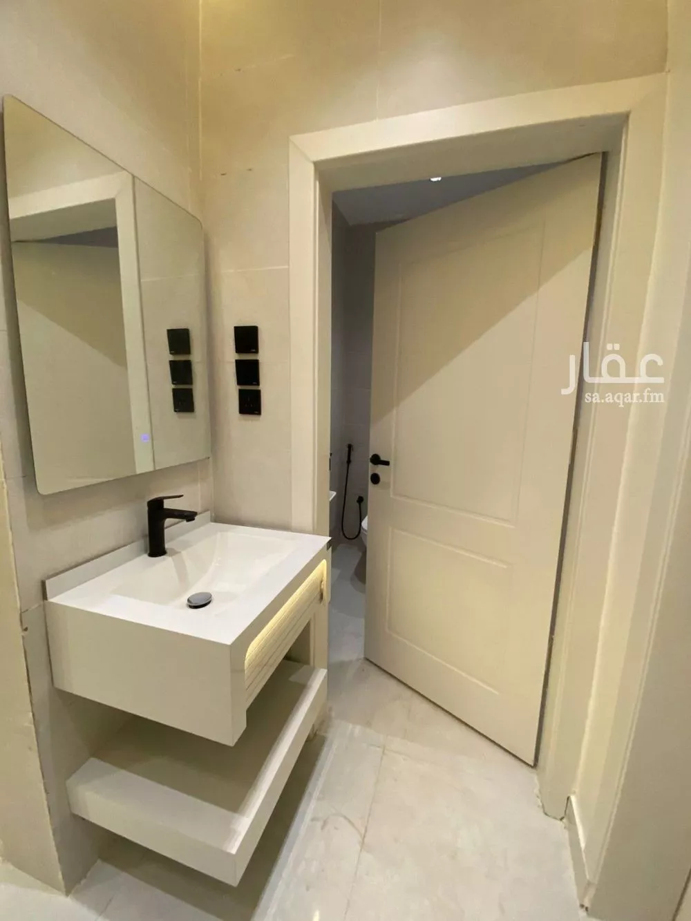 9 bedroom apartment in Al Rashidiyyah 16