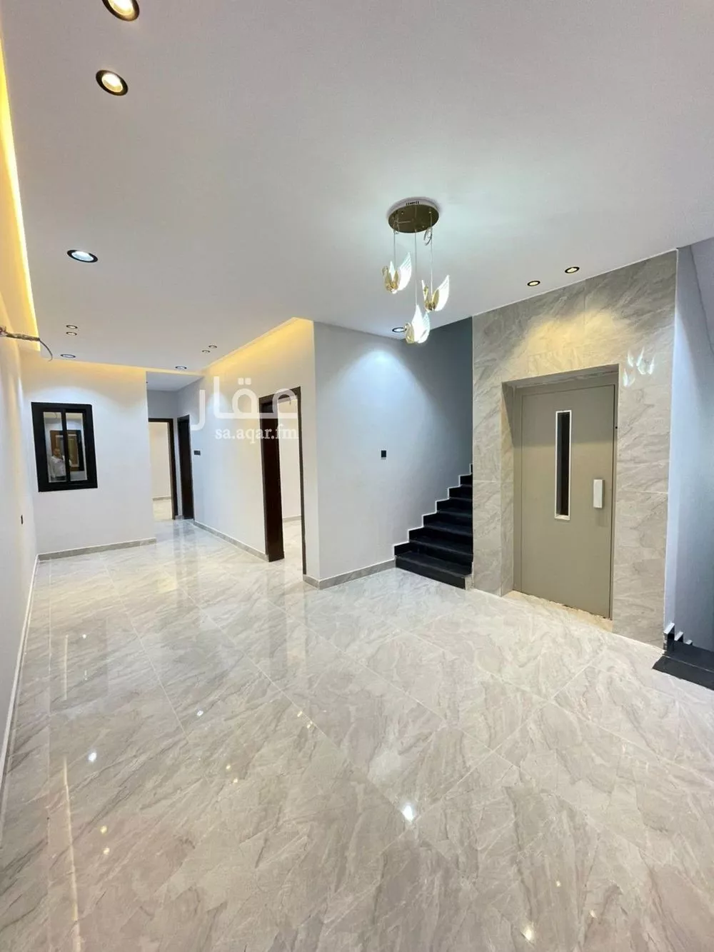6 bedroom villa in Al Kakiyyah 2