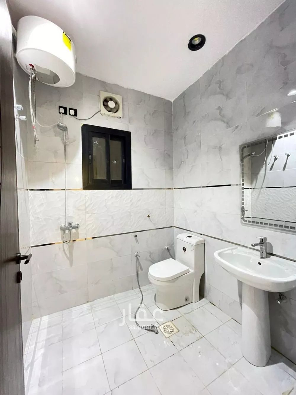 6 bedroom villa in Al Kakiyyah 11