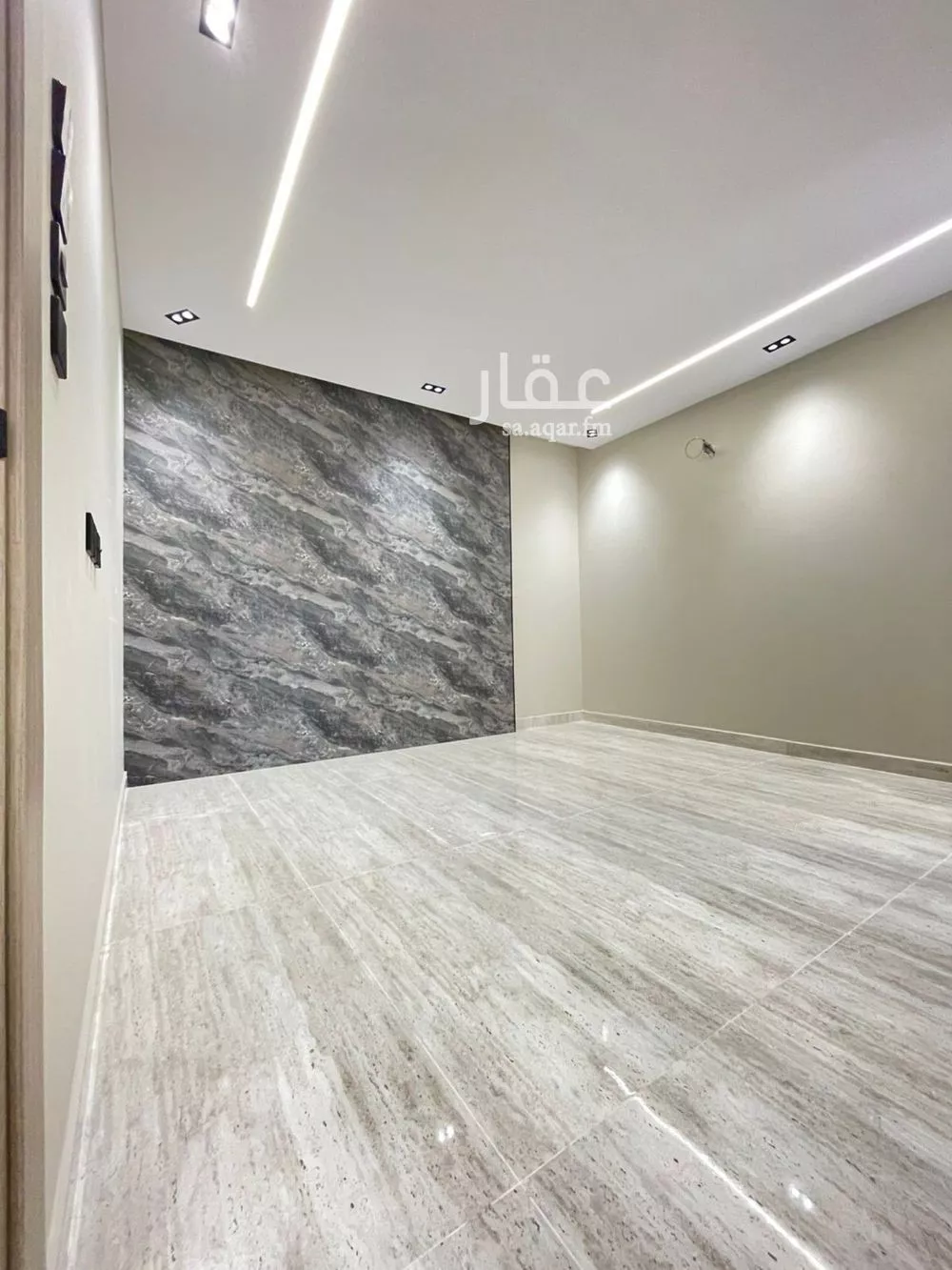 9 bedroom villa in Al Ukayshiyyah 5