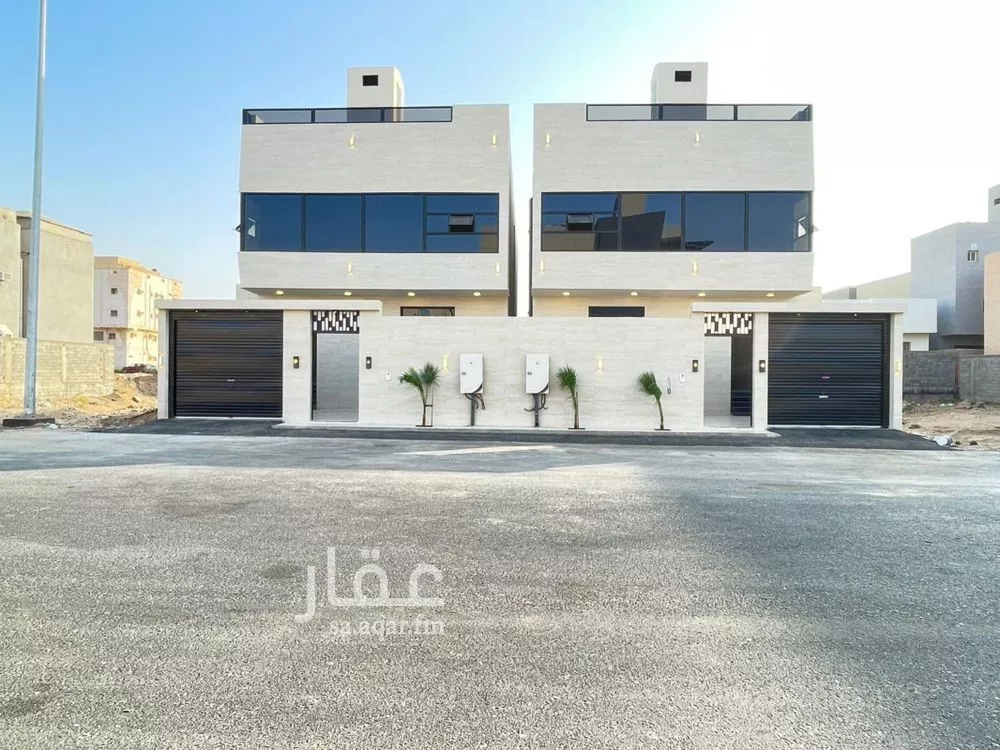 9 bedroom villa in Al Ukayshiyyah 7