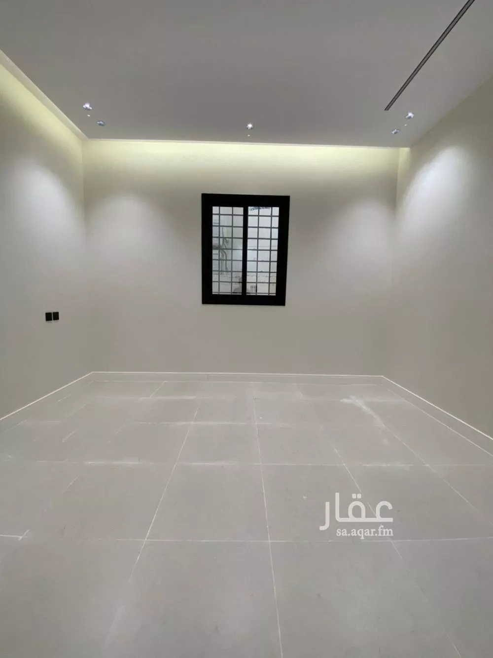 6 bedroom villa in Al Sharayea 10