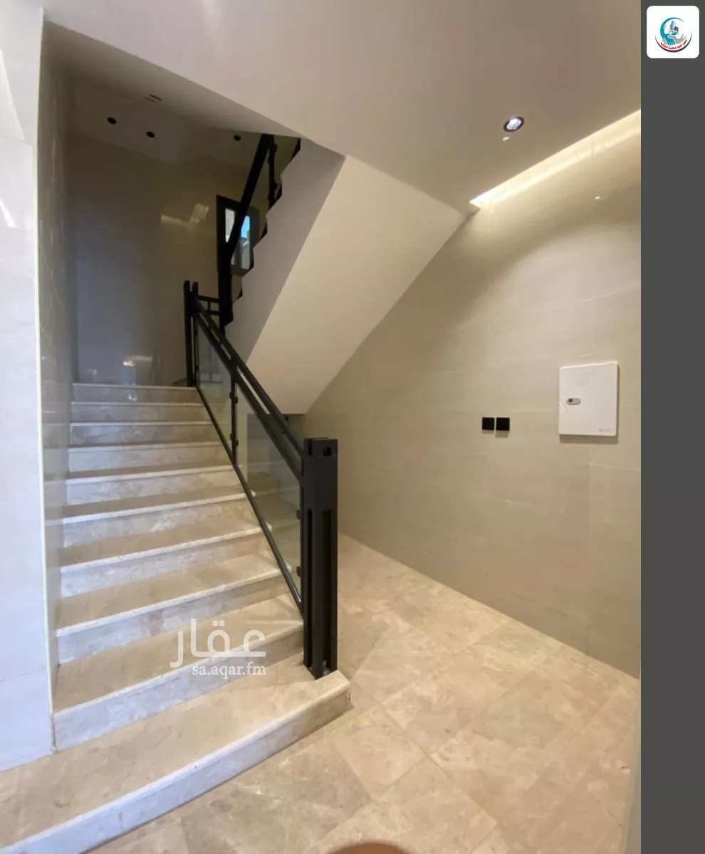 10 bedroom villa in King Fahd 21