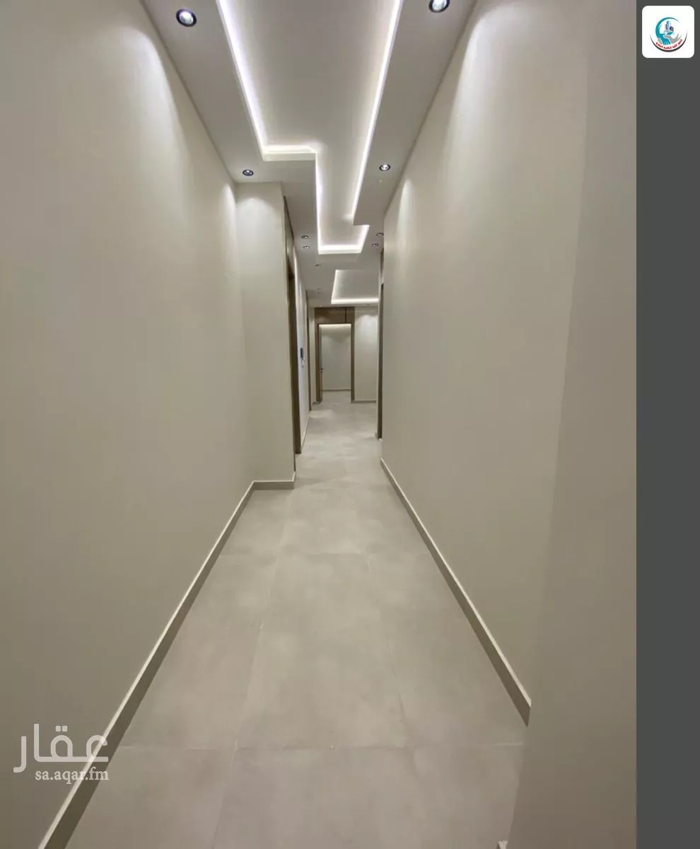 10 bedroom villa in King Fahd 5