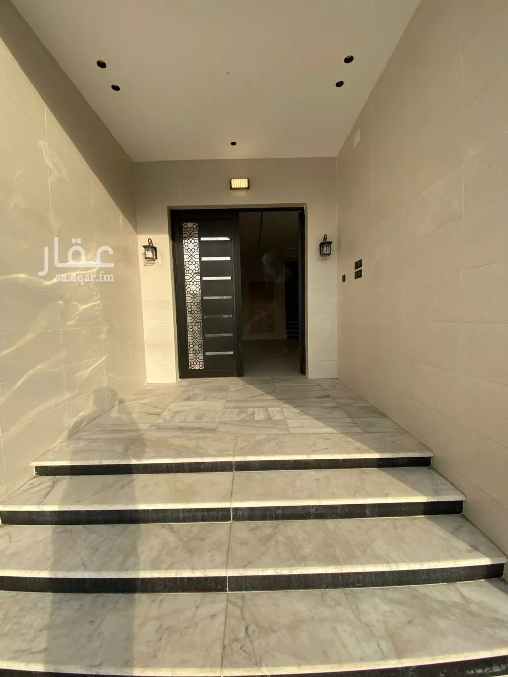 6 bedroom villa in Al Sharayea 18