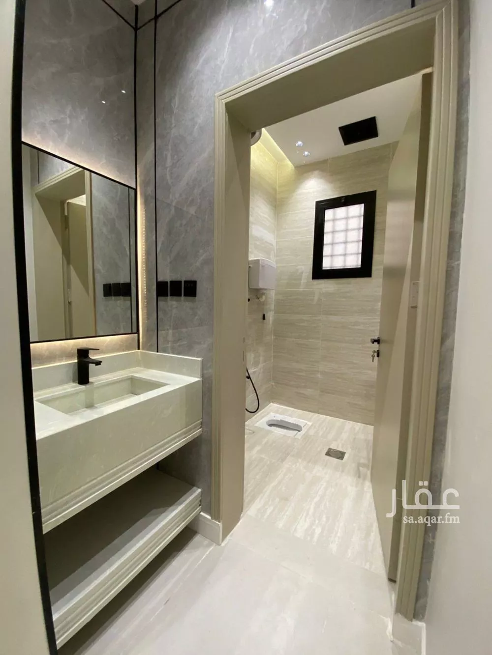 6 bedroom villa in Al Sharayea 3
