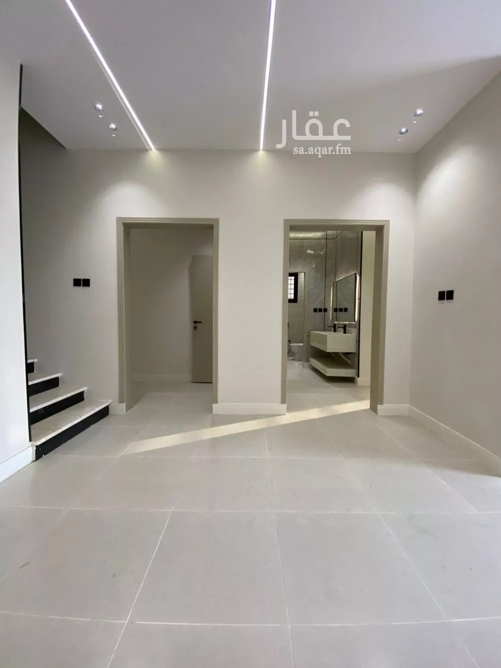 6 bedroom villa in Al Sharayea 6