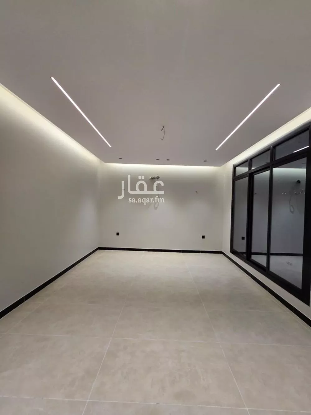 8 bedroom villa in King Fahd 12