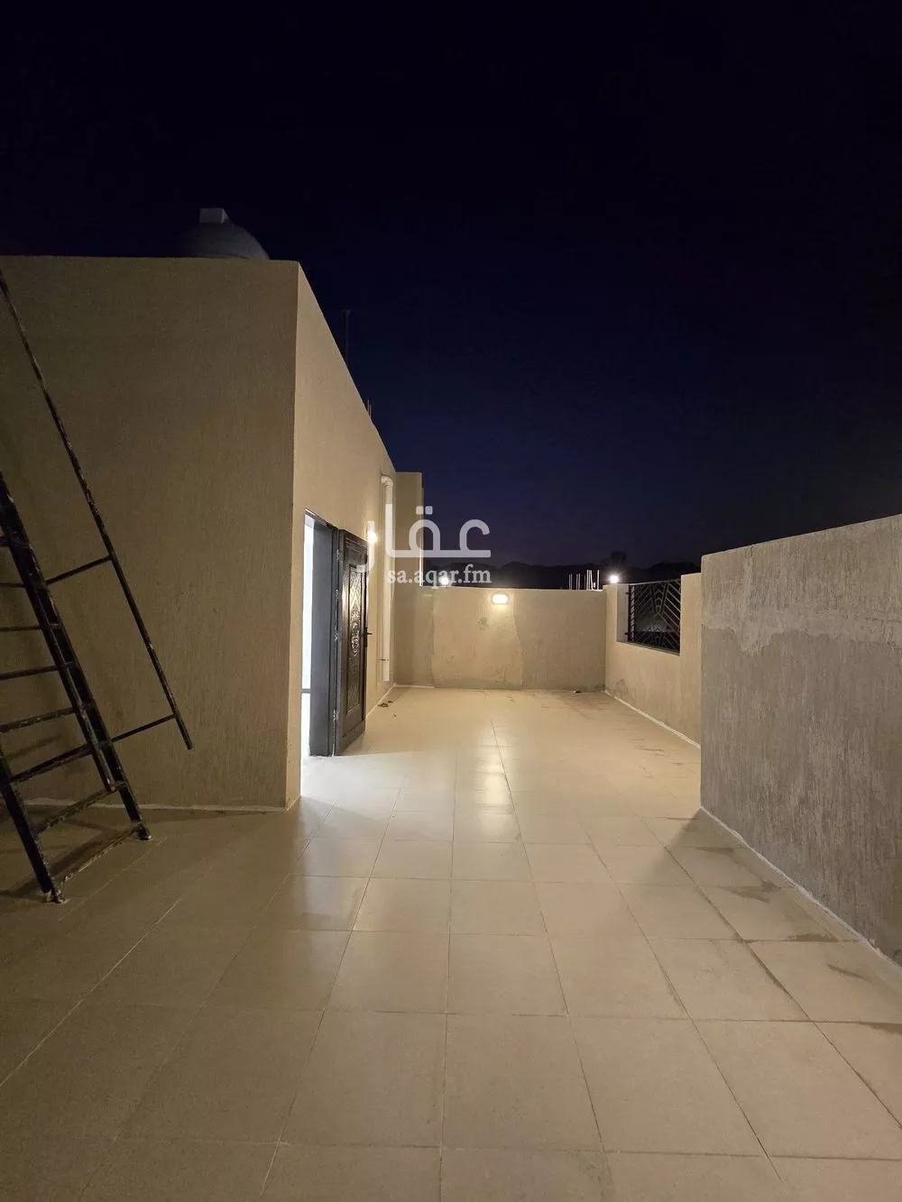 8 bedroom villa in King Fahd 23