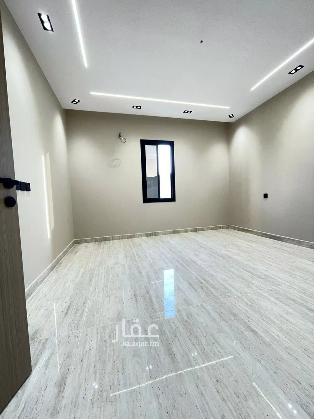 9 bedroom villa in Al Ukayshiyyah 12