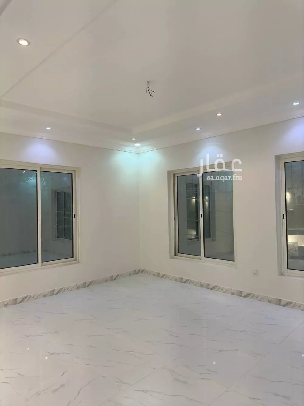 15 bedroom villa in Al Awali 16