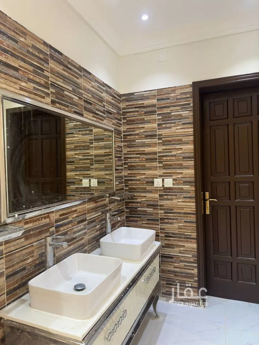 15 bedroom villa in Al Awali 26