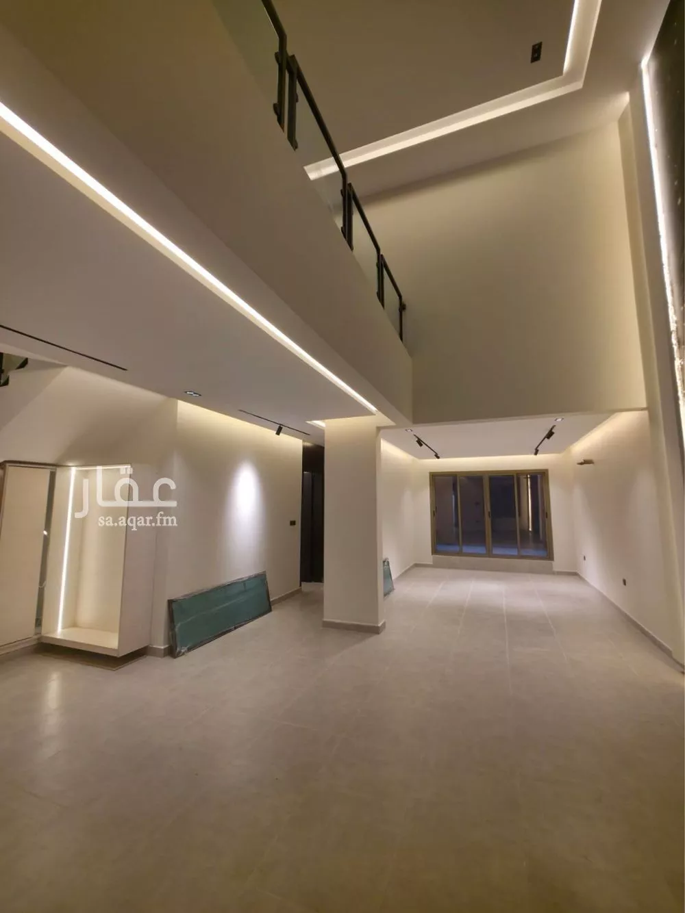9 bedroom villa in King Fahd 17