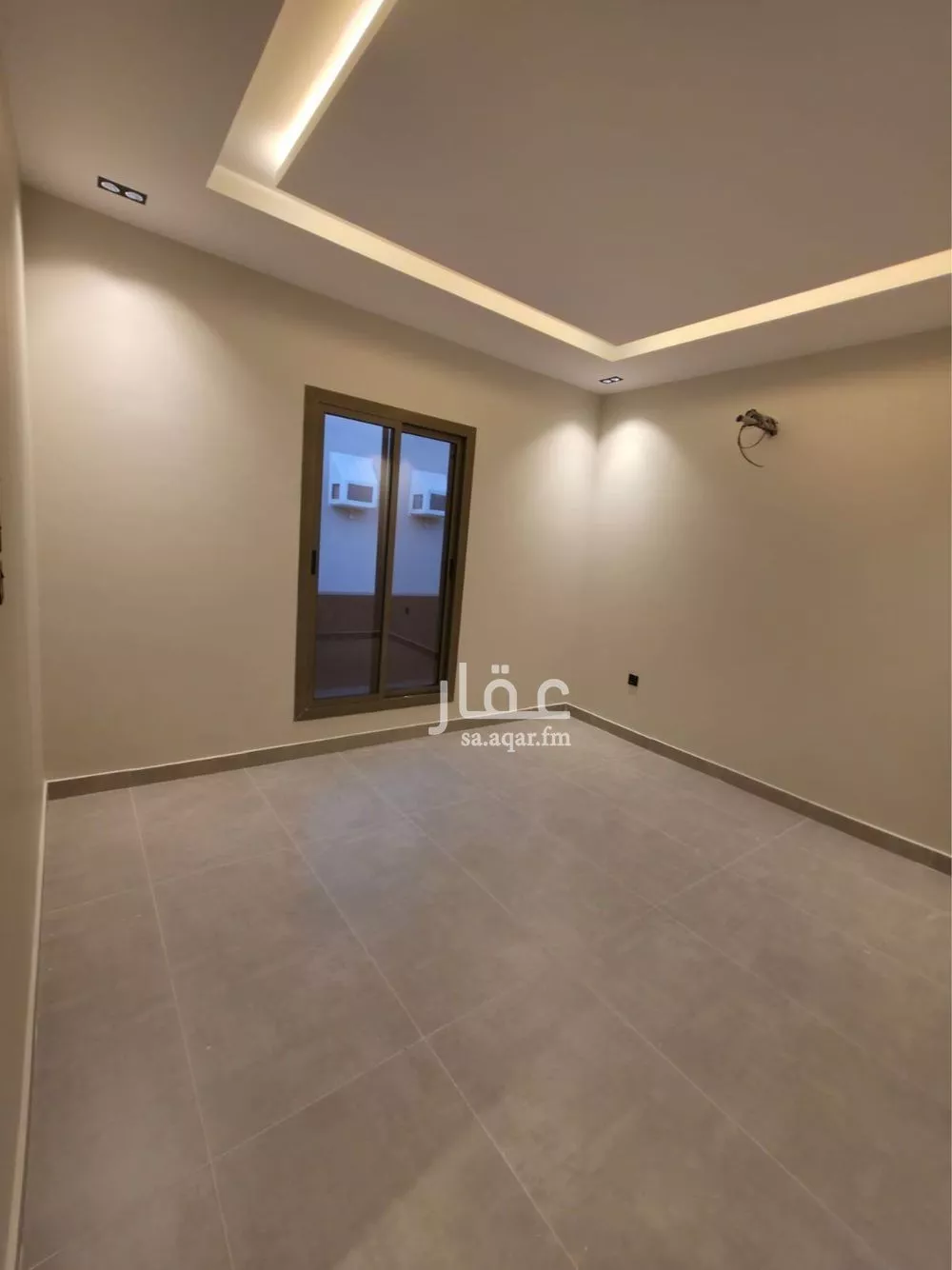 9 bedroom villa in King Fahd 29