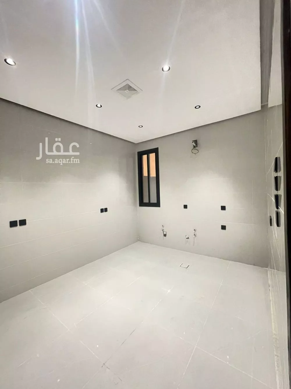 9 bedroom apartment in Al Kakiyyah 2