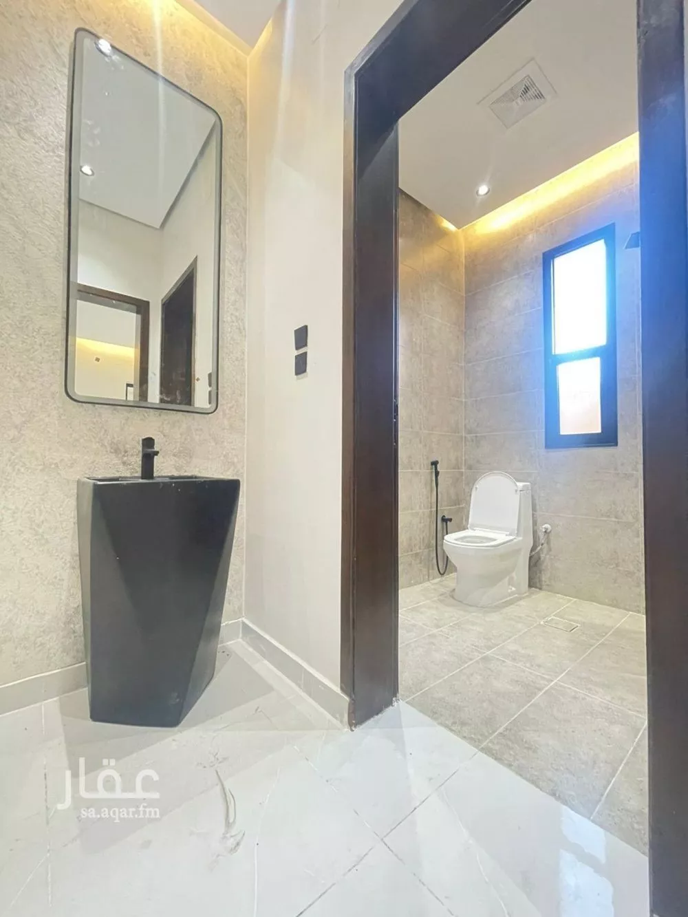 9 bedroom apartment in Al Kakiyyah 14