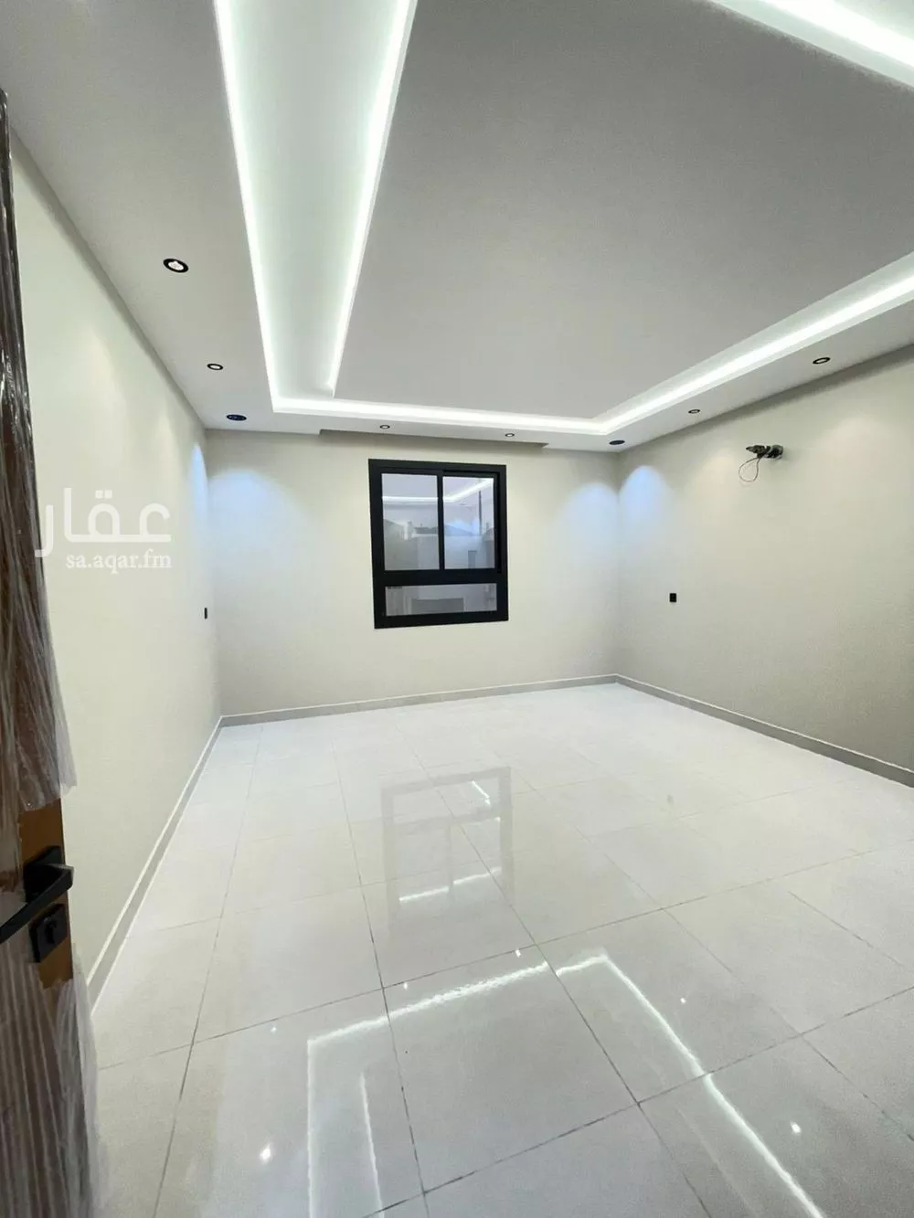 9 bedroom apartment in Al Ukayshiyyah 7