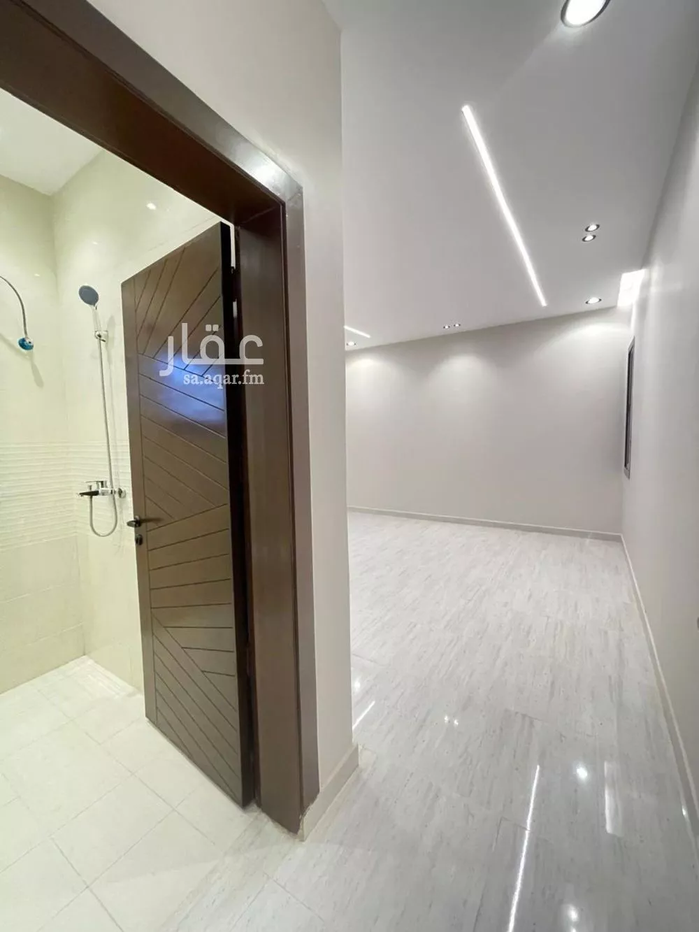 7 bedroom apartment in Al Ukayshiyyah 15