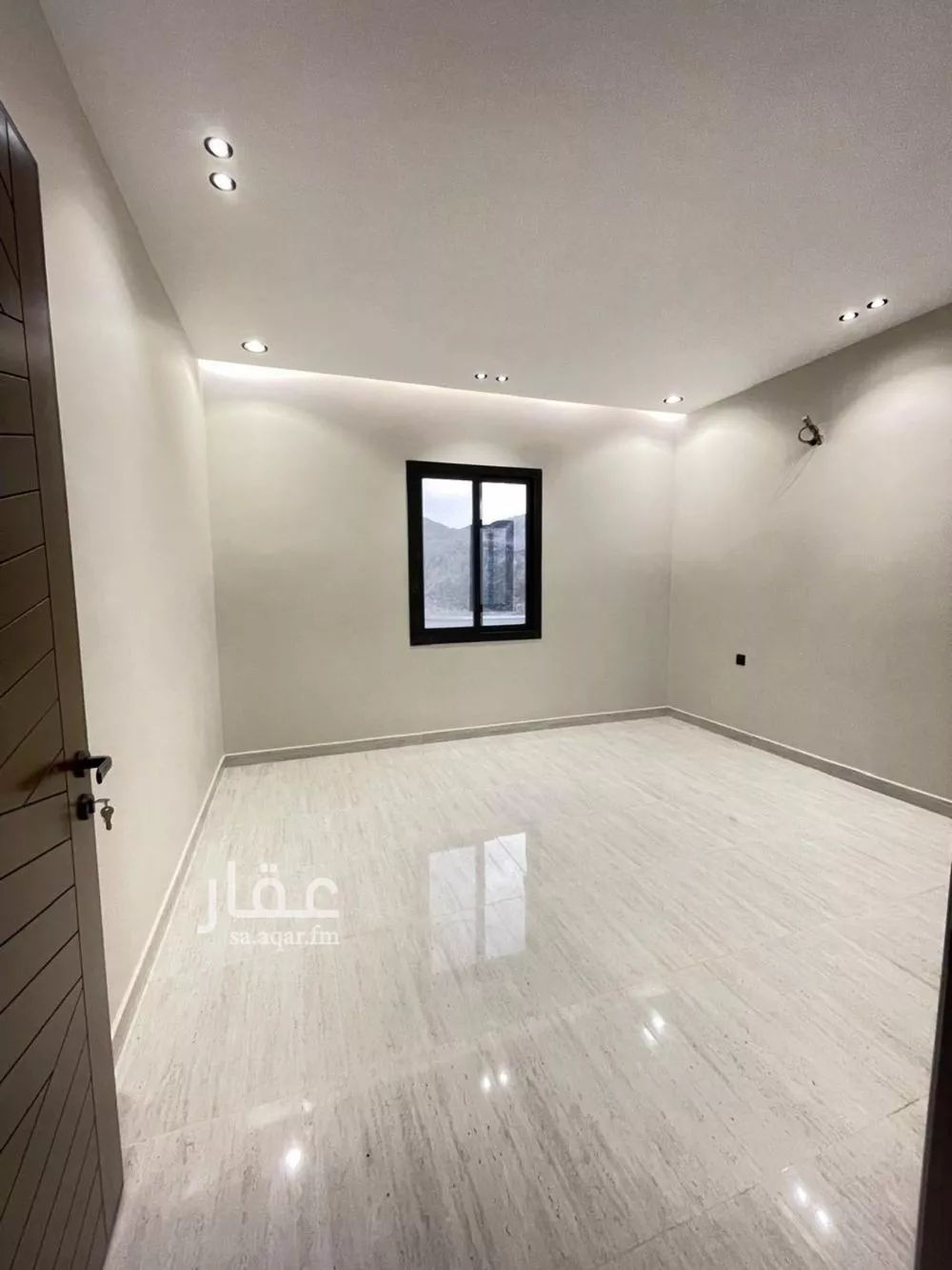 7 bedroom apartment in Al Ukayshiyyah 4