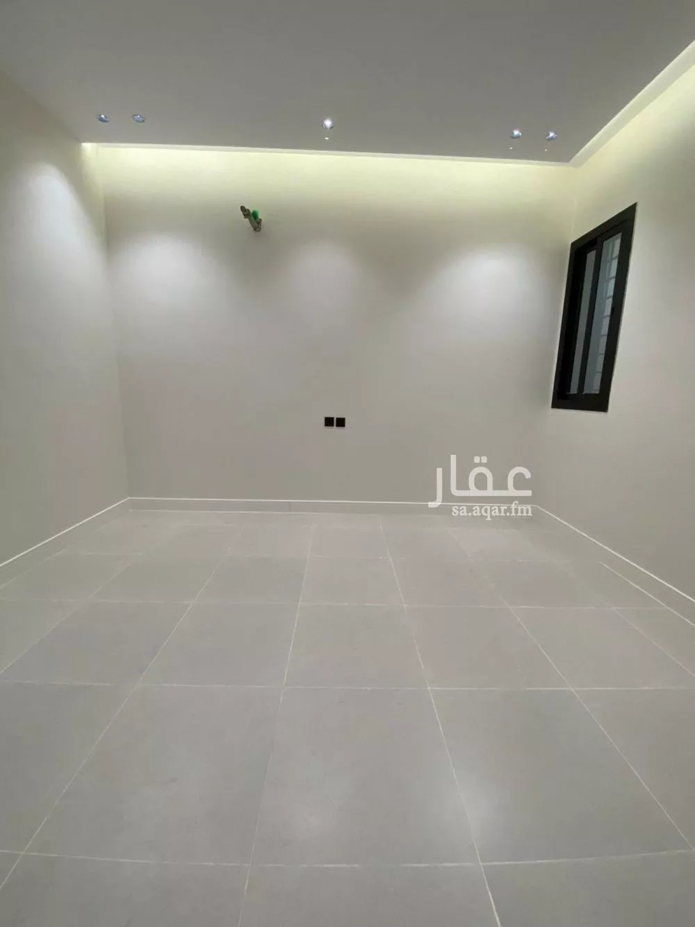 6 bedroom villa in Al Sharayea 14