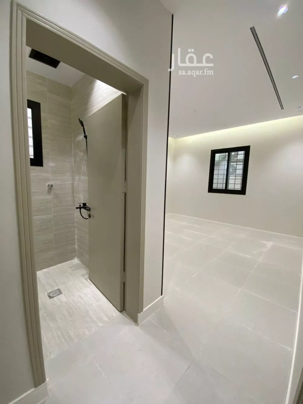 6 bedroom villa in Al Sharayea 3