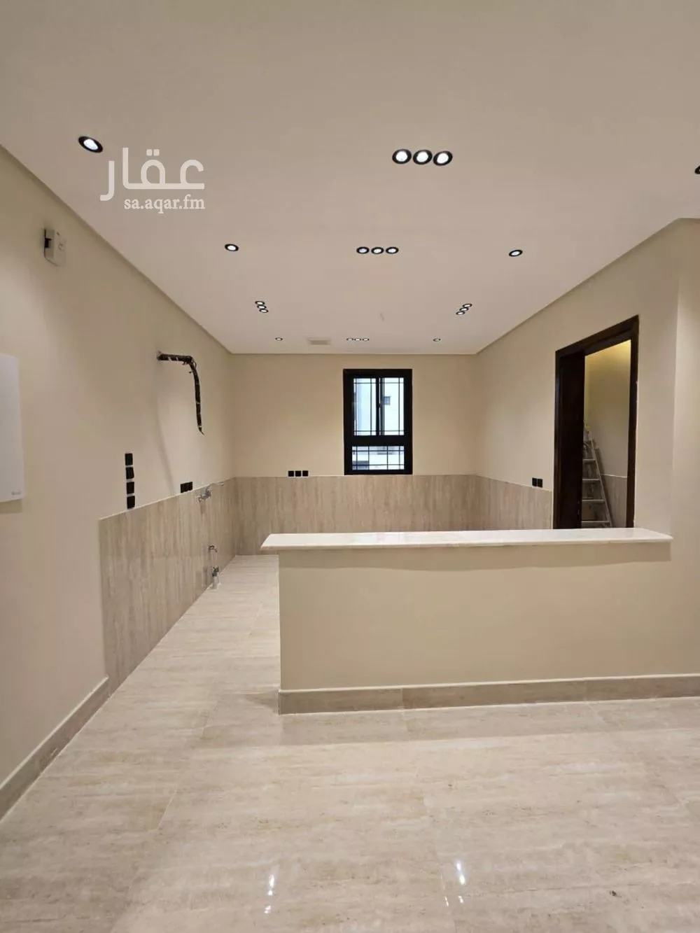 8 bedroom villa in King Fahd 27