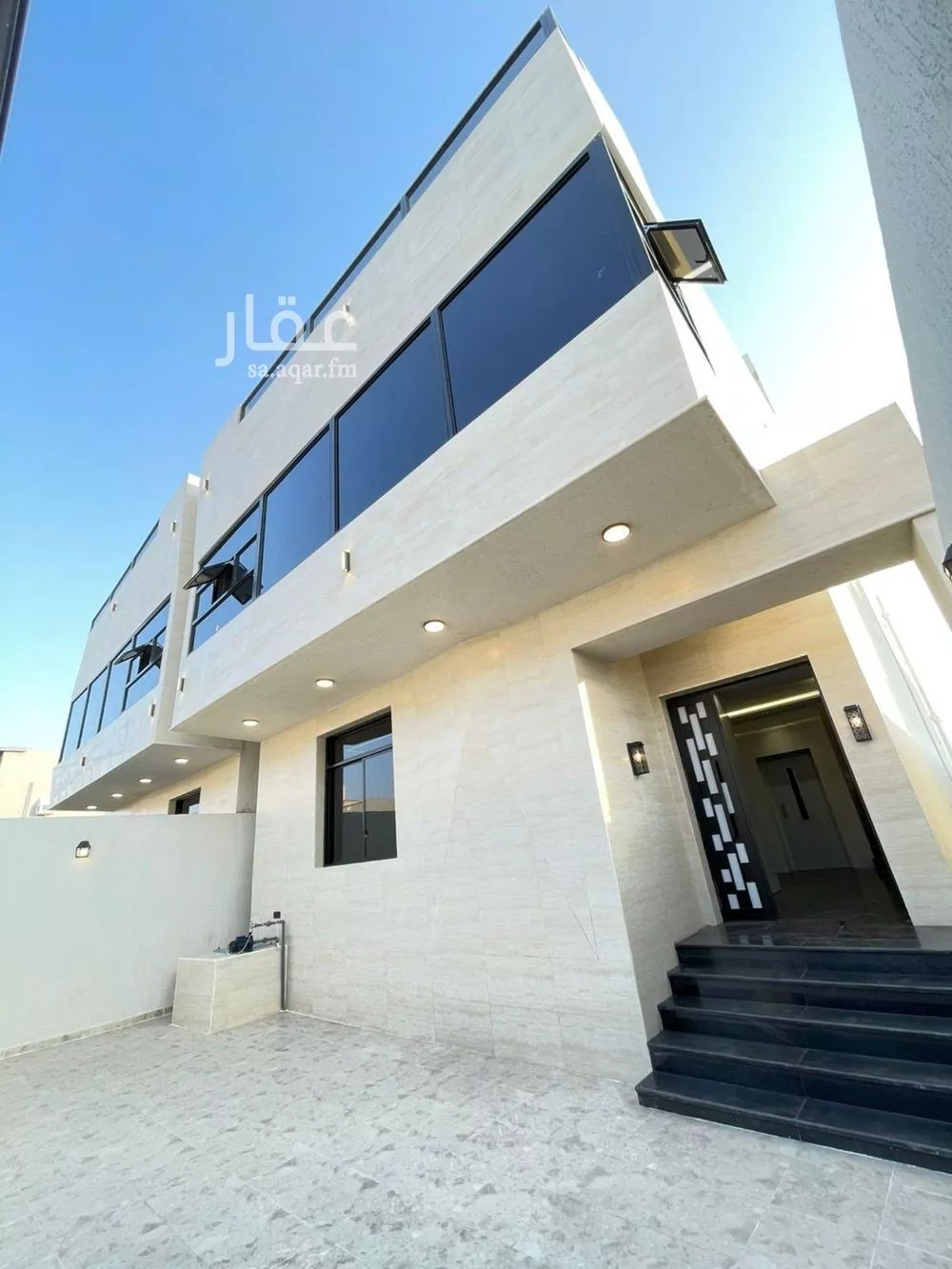 9 bedroom villa in Al Ukayshiyyah 9