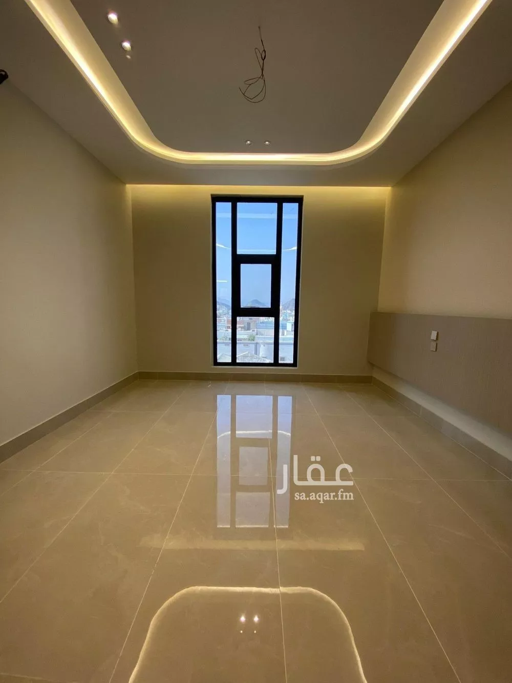 فيلا 8 غرف في العوالي 26