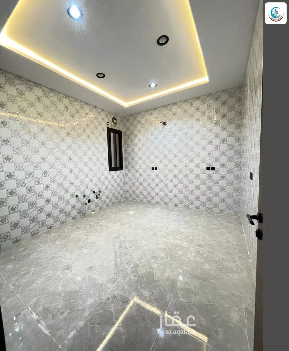 6 bedroom villa in Al Ukayshiyyah 5