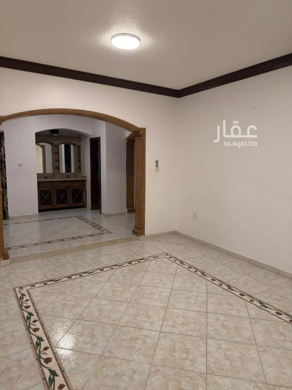 فيلا 7 غرف في العوالي 12
